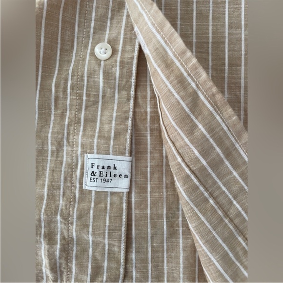 Frank & Eileen Shirley Shirt Button-Up
Oversize Stripe Linen Cotton Blend size S - Picture 3 of 8
